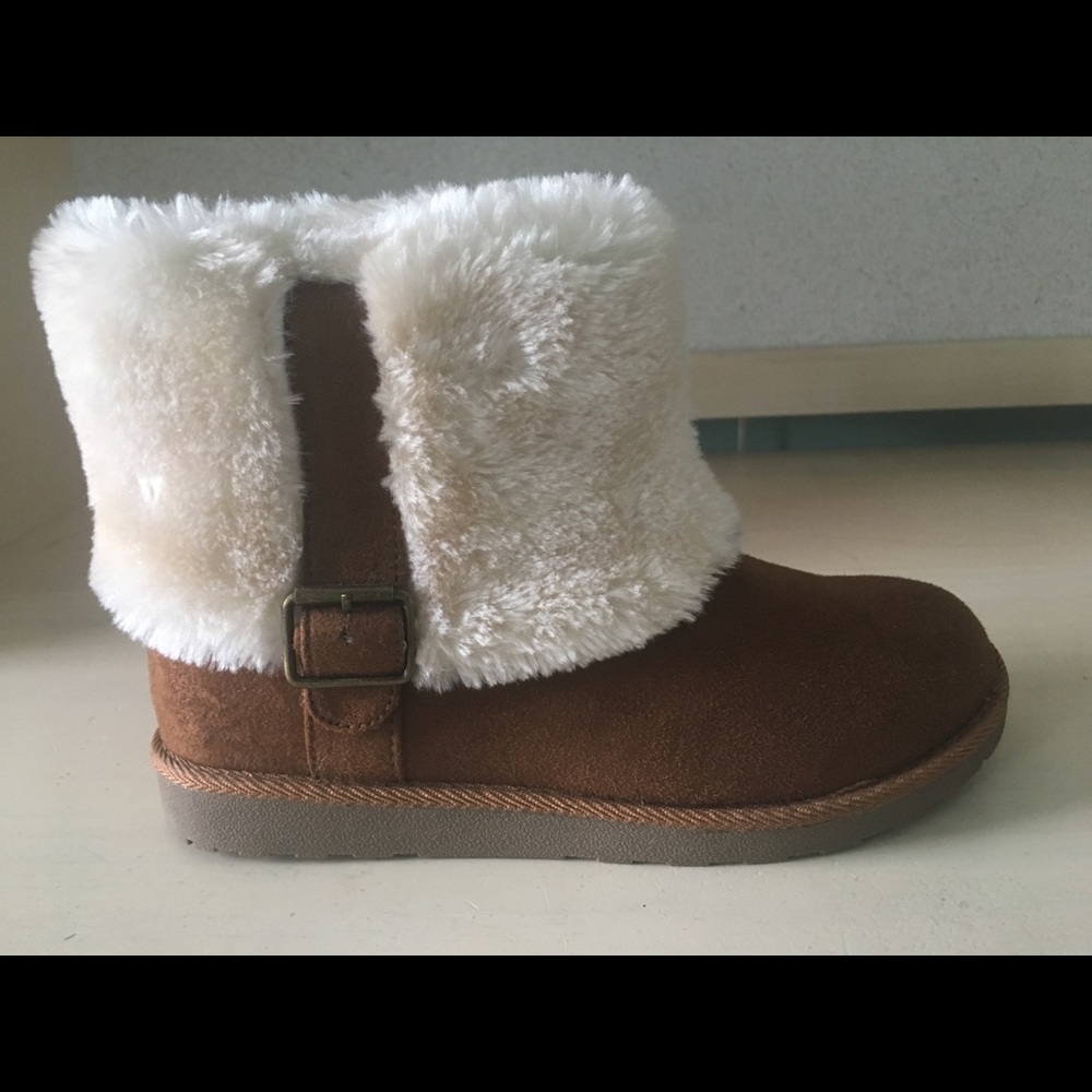 NWT Fur Ankle Boots